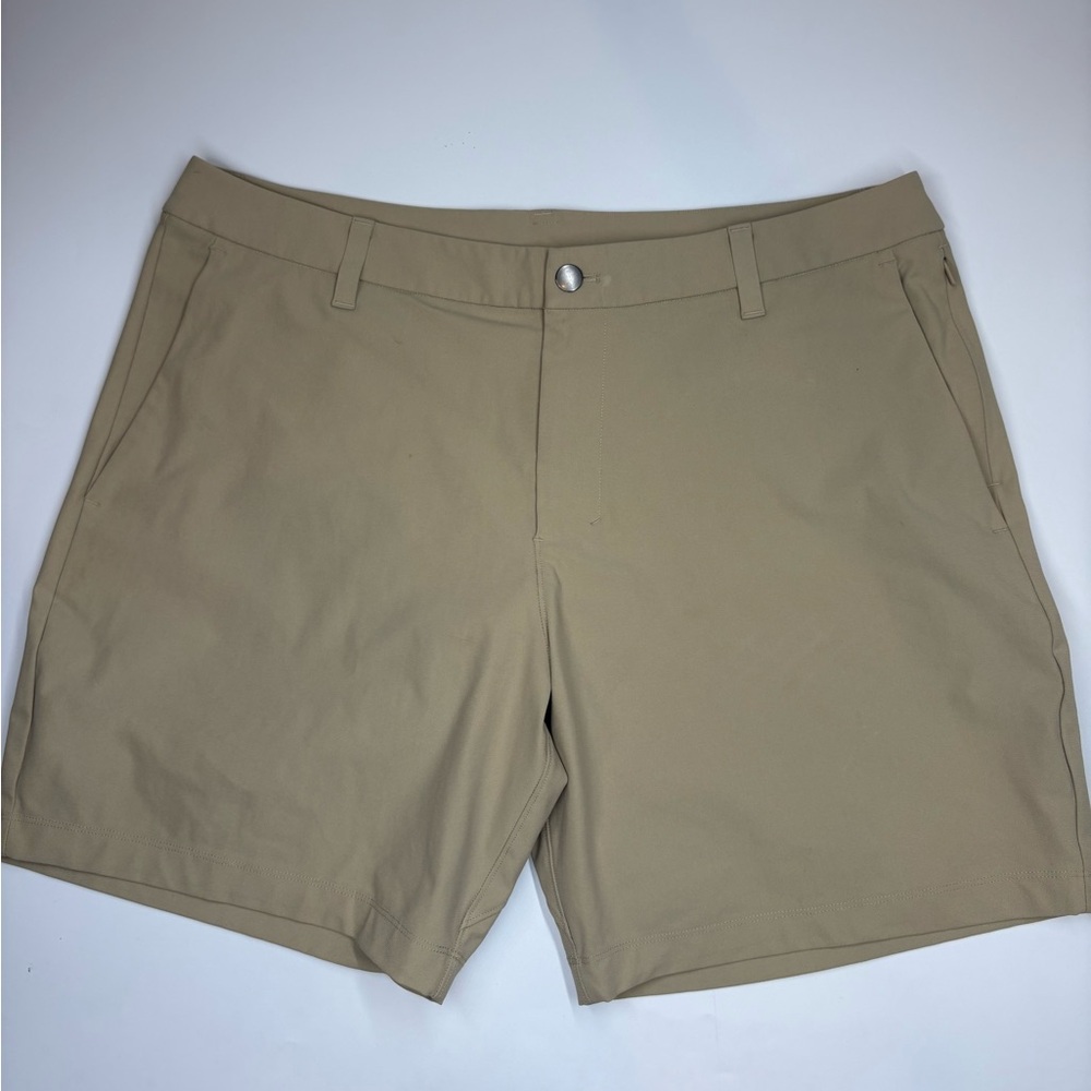 Lululemon ABC Warpstreme Men's Beige Shorts